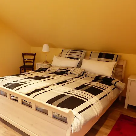 Ferienwohnung Stucka Apartmán *